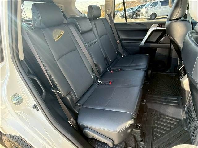 LANDCRUISER PRADO