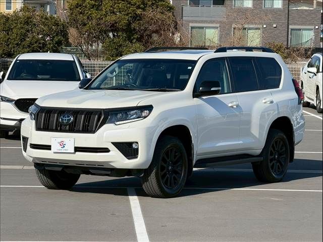 LANDCRUISER PRADO