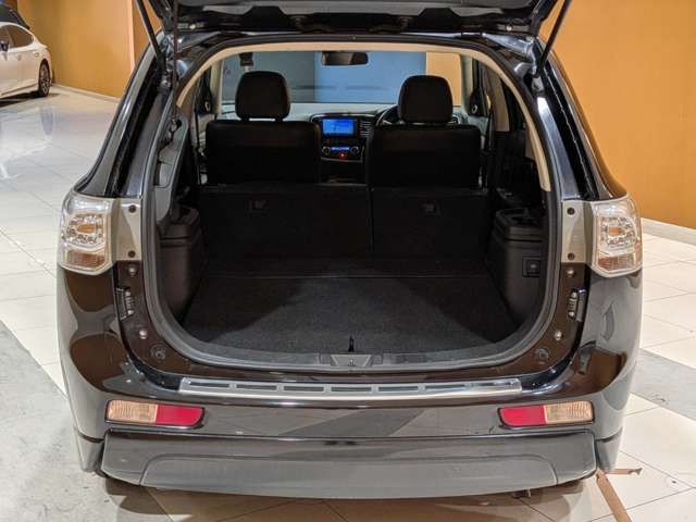 OUTLANDER PHEV