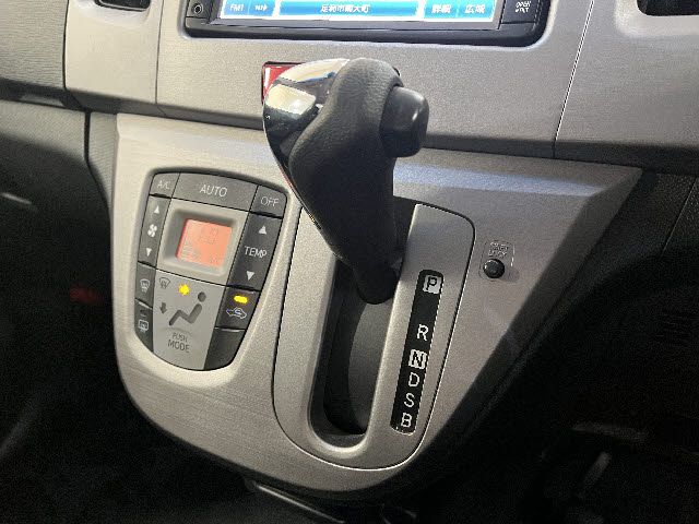 MOVE CUSTOM