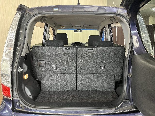 MOVE CUSTOM