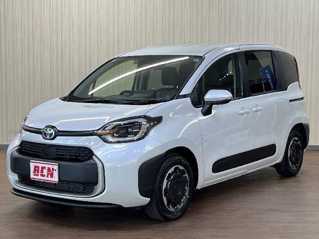 SIENTA HYBRID