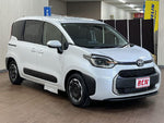 SIENTA HYBRID