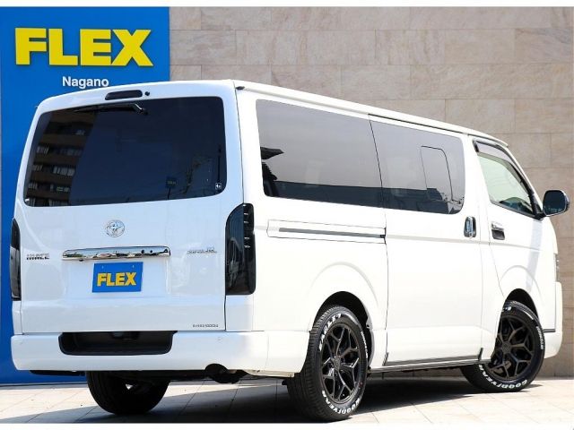 HIACE van 4WD