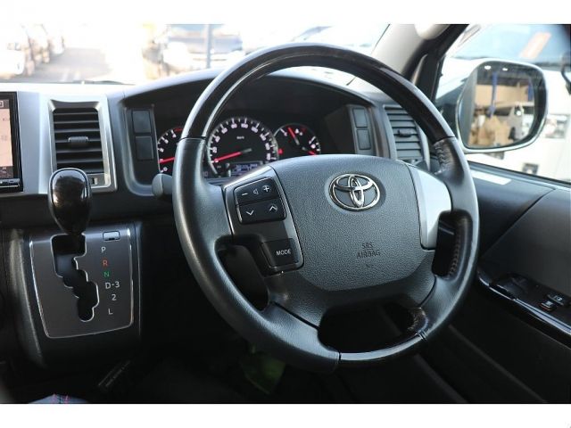 HIACE van 4WD