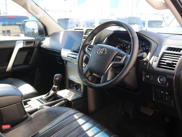 LANDCRUISER PRADO