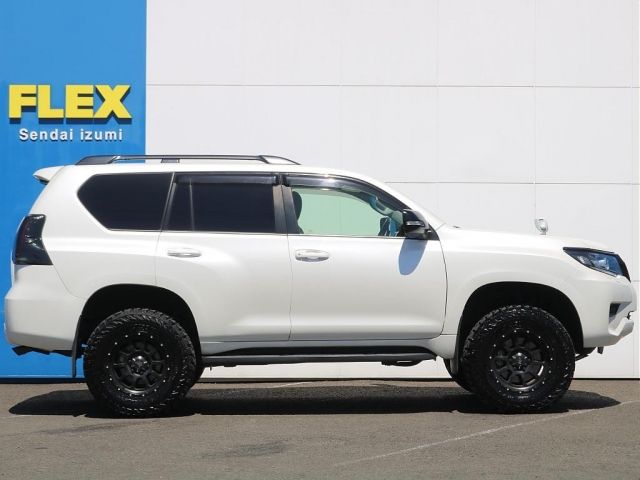 LANDCRUISER PRADO