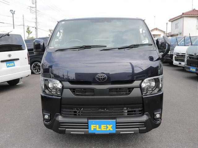 HIACE van 4WD