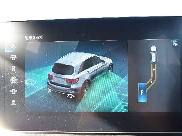 MERCEDES AMG GLC-class