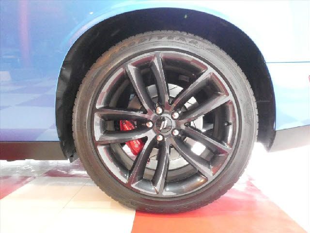 DODGE CHALLENGER