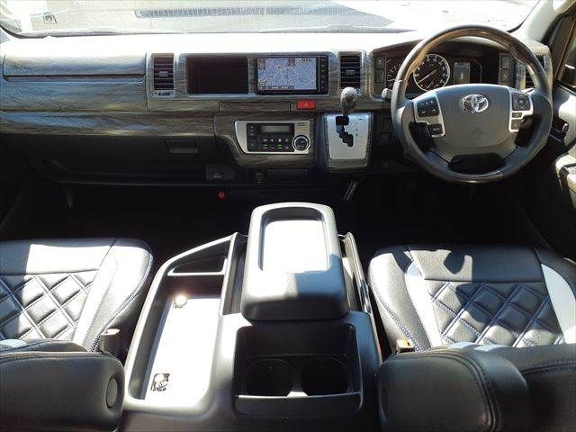 HIACE wagon 4WD