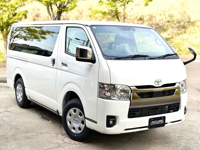 HIACE van 4WD