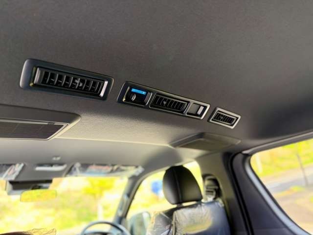 HIACE van 4WD