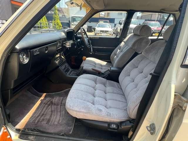 MARK2 sedan
