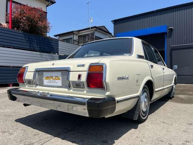 MARK2 sedan