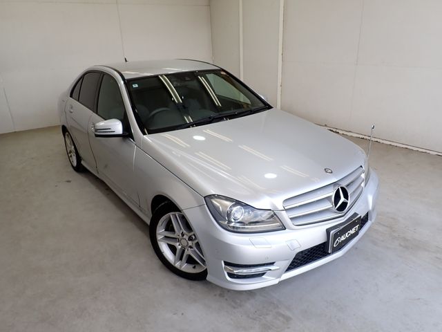 MERCEDES BENZ C class sedan