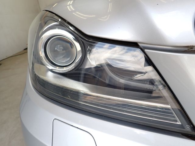 MERCEDES BENZ C class sedan