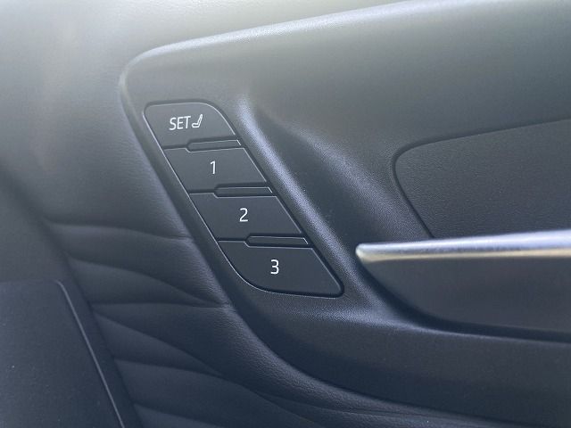 VELLFIRE HYBRID 4WD
