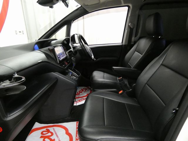 VOXY 4WD