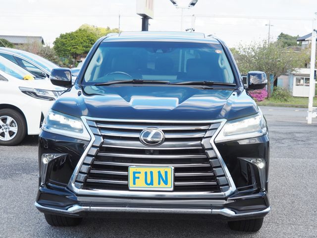 LEXUS LX570 AWD