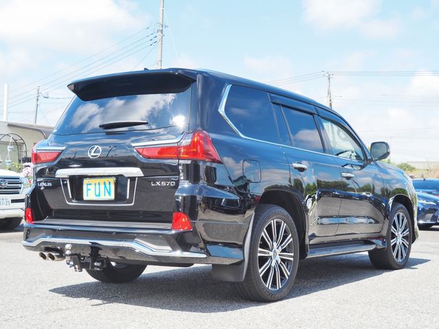 LEXUS LX570 AWD
