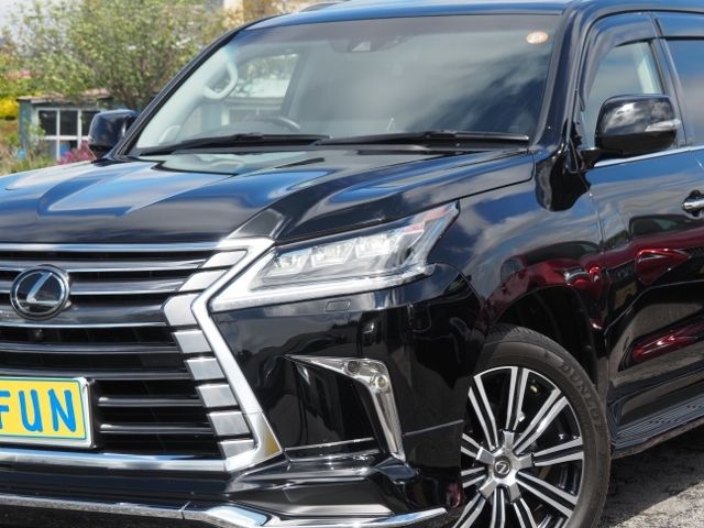 LEXUS LX570 AWD