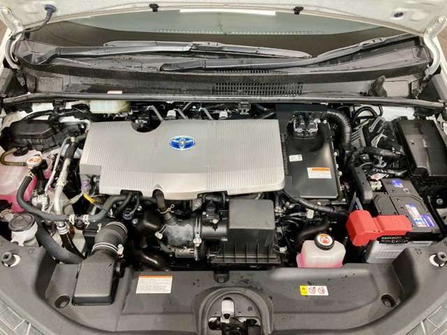PRIUS 4WD