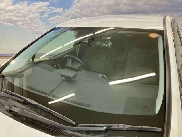 PRIUS 4WD