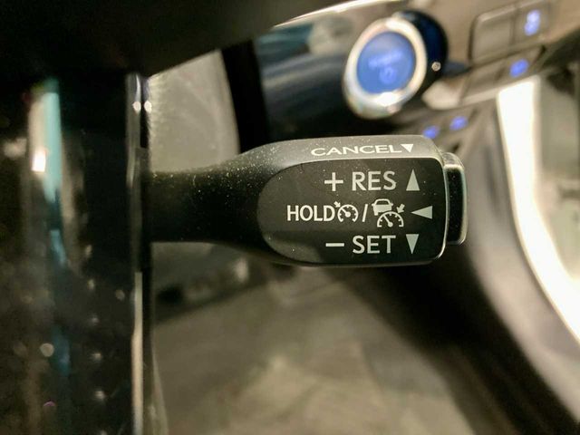 PRIUS 4WD
