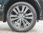 LEXUS LX600