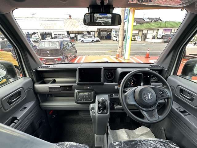 N-VAN