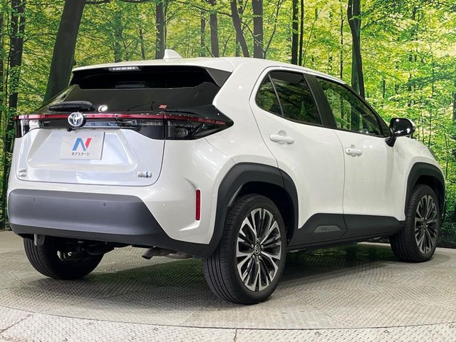 YARIS CROSS HYBRID