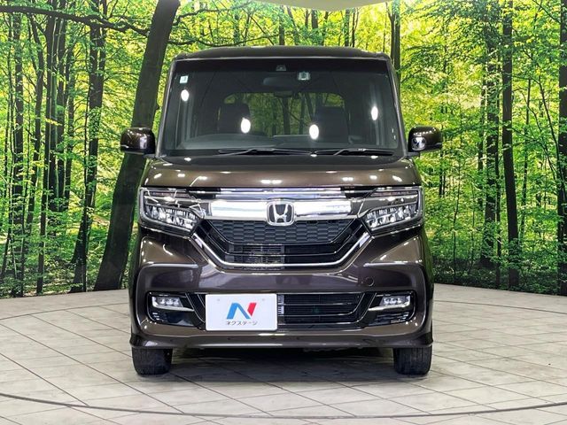 N BOX CUSTOM 4WD