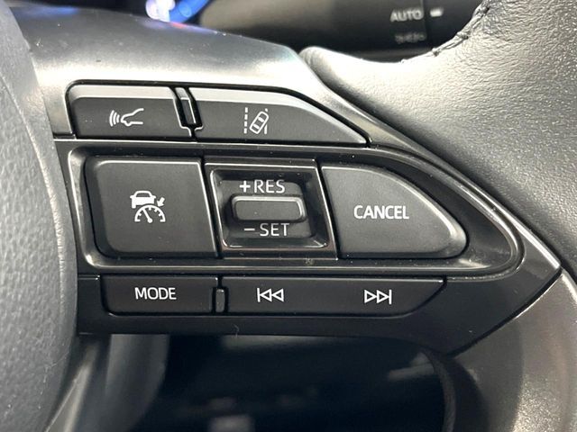 YARIS CROSS HYBRID