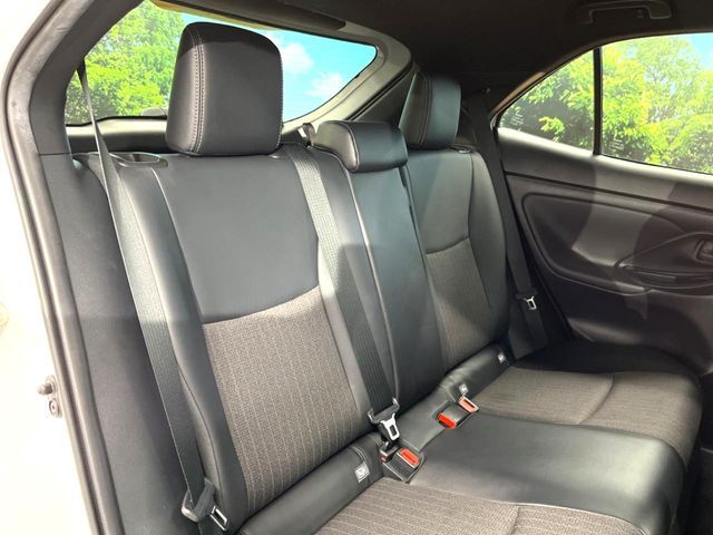 YARIS CROSS HYBRID