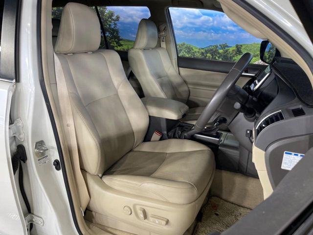 LANDCRUISER PRADO