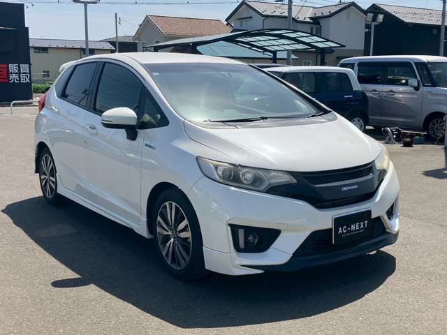 FIT HYBRID