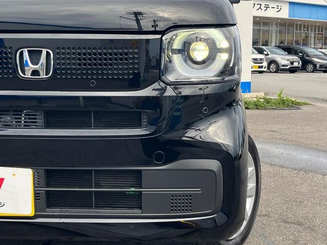 N BOX