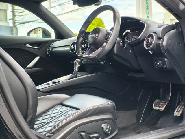 AUDI TT coupe