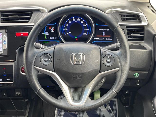 FIT HYBRID