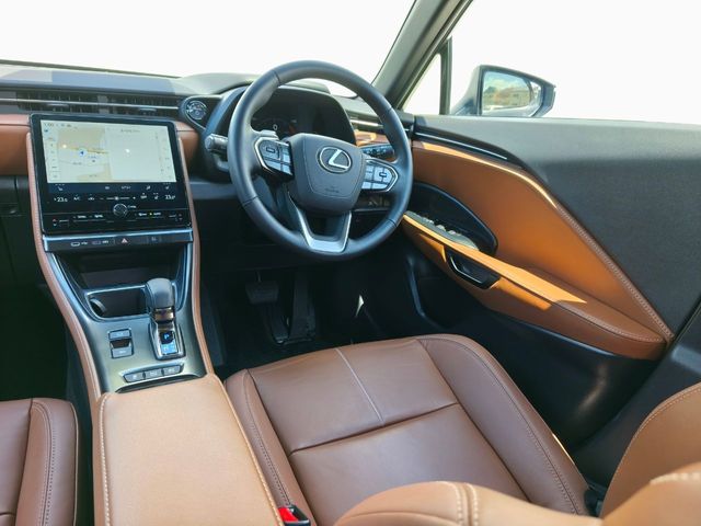 LEXUS LBX