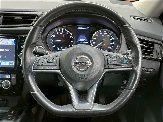 X-TRAIL HYBRID 2WD