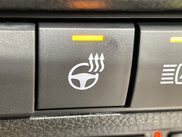 COROLLA CROSS HYBRID