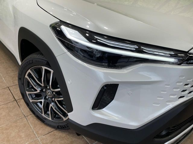 COROLLA CROSS HYBRID
