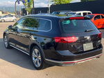 VOLKSWAGEN PASSAT Alltrack