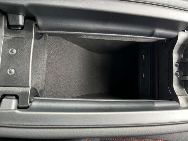 MERCEDES BENZ CLA Shooting Brake