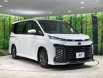 VOXY HYBRID