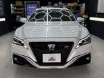 CROWN sedan hybrid
