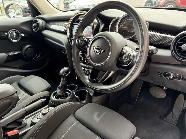 MINI COOPER SD 5DOOR