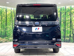 VOXY HYBRID